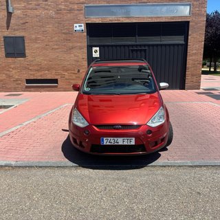 Ford S-MAX 2007 recien echo el mantenimiento