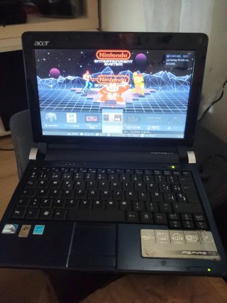 Computer portatile da gioco retrò Acer Aspire One+ 17000