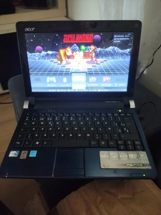 Computer portatile da gioco retrò Acer Aspire One+ 17000