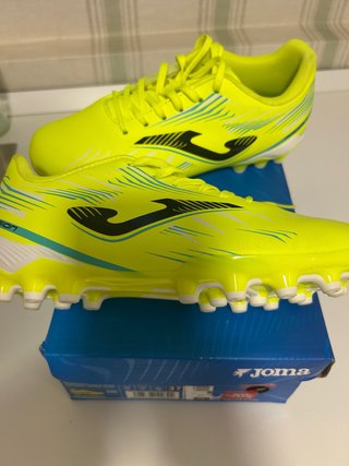 BOTAS FÚTBOL NIÑO JOMA