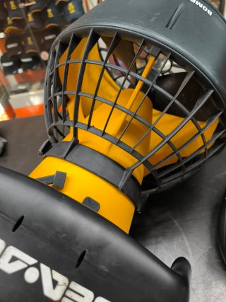 Propulsor de Buceo Sea Doo Bombardier