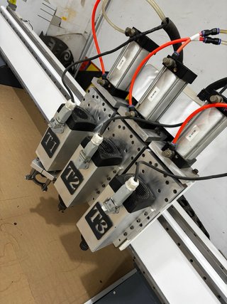 Máquina CNC 3 cabezales 1530