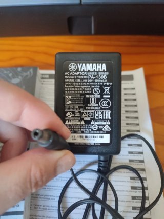 Tastiere digitali Yamaha YPT-263