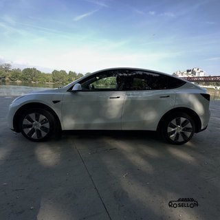 Tesla Model Y long range dual motor awd 514cv 2023