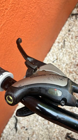 Bicicleta Specialized HardRock Comp Roja
