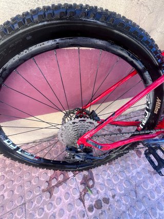 Bicicleta BH 29 pulgadas, solo usada 3 veces