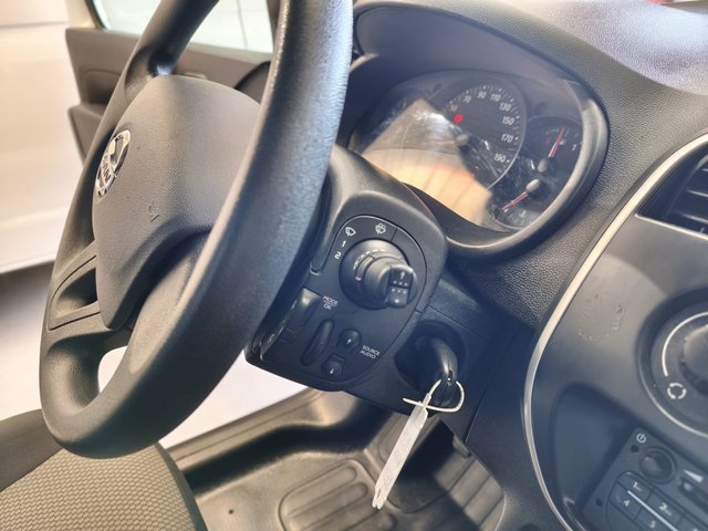 Nissan NV250 12/2021 1.5 95cv  98.000km