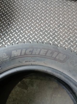 NEUMATICOS 195/60R15 92V