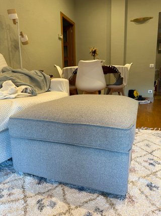 Reposapiés Ikea KIVIK gris