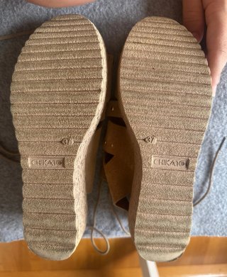 Sandalias Athenea 07 Beige/Marrón