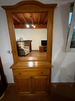 Mueble recibidor de madera