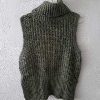 Varias prendas otoño-invierno marca KUK