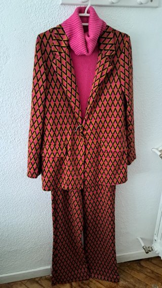 Varias prendas otoño-invierno marca KUK