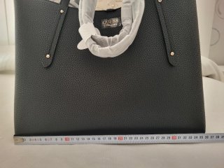 Bolso shopper, neceser y monedero Guess Brenton