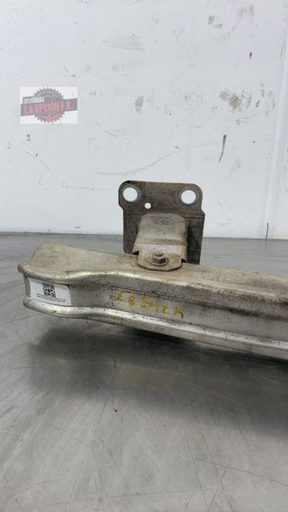 REFUERZO PARAGOLPES DELANTERO Renault Megane II Berlina 5P (10.2002->)