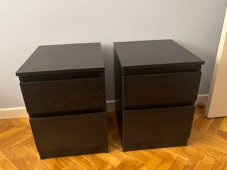 Mesitas de noche negras/marrones