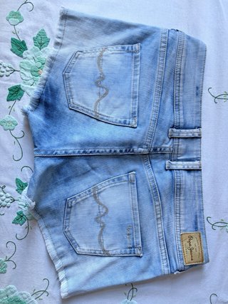 Pantalón corto vaquero CUPID SHORT W27u