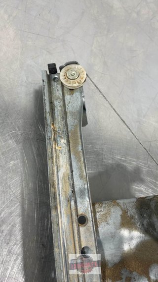 ELEVALUNAS TRASERO DERECHO Renault Clio IV (2012->)