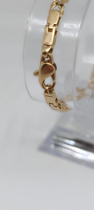 J-0877 Esclava Oro 18K Barbada