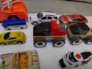 Lote coches y camión, colección, y juguetes