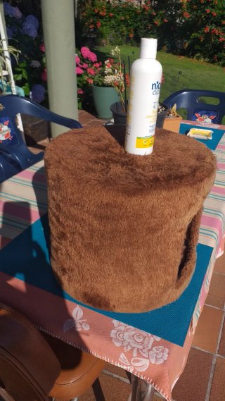 Cama para mascota + champú de regalo