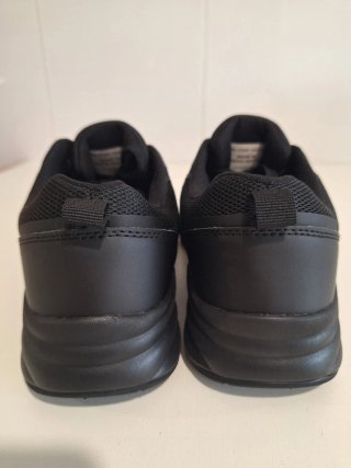 Zapatillas deportivas mujer negras T-41 SEMINUEVAS