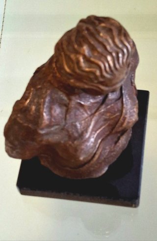 J. L. Fernández escultura la justicia