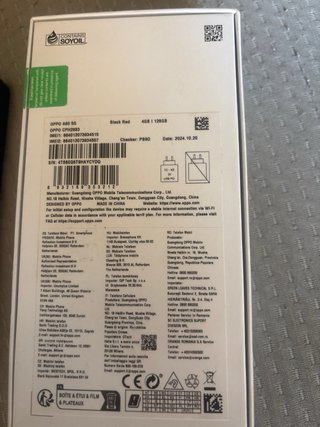 Oppo A60 5G con caja y cargador