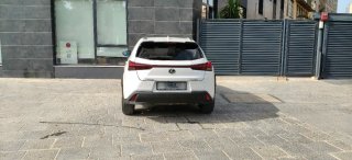 Lexus UX 2024