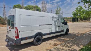 Nissan NV400 2013