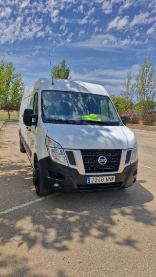 Nissan NV400 2013