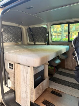 VW Transporter T5 Camper