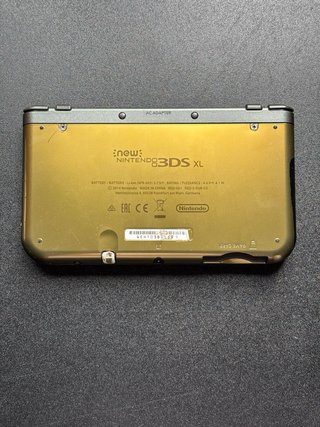 New Nintendo 3DS XL Zelda Majora's Mask