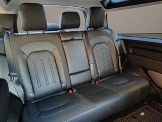 Land Rover Defender 3.0 D250 HSE 90 Auto 4WD MHEV