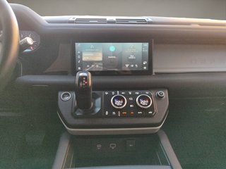 Land Rover Defender 3.0 D250 HSE 90 Auto 4WD MHEV