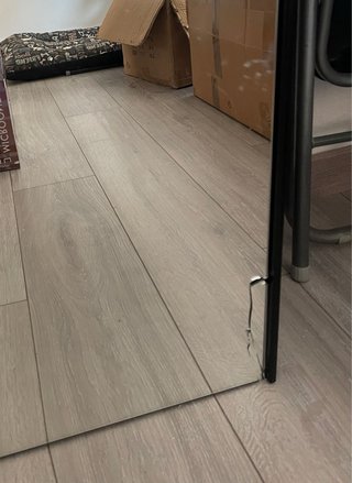 Armadio con porte scorrevoli 1 anno