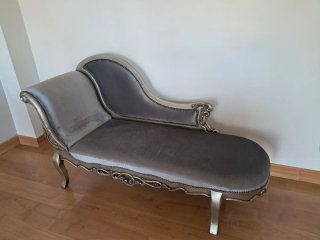 Diván estilo clásico gris y plata