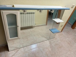 Mueble lavabo con espejo