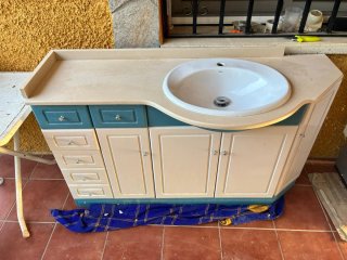 Mueble lavabo con espejo