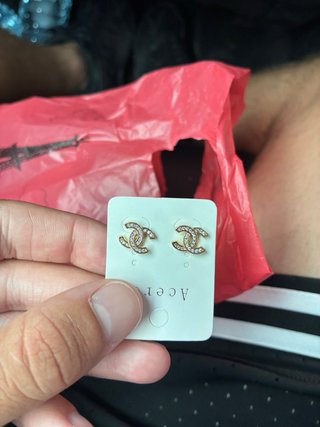 Pendientes Chanel CC Dorados con Cristales