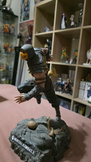 Statuetta Scorpion Mortal Kombat