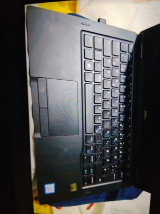 Dell Latitude 7390 2-in-1 + Maletín  cargador dell