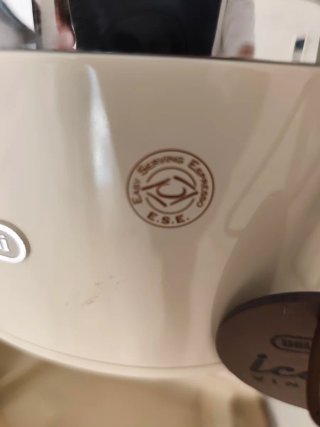 Macchina Caffè DeLonghi Beige