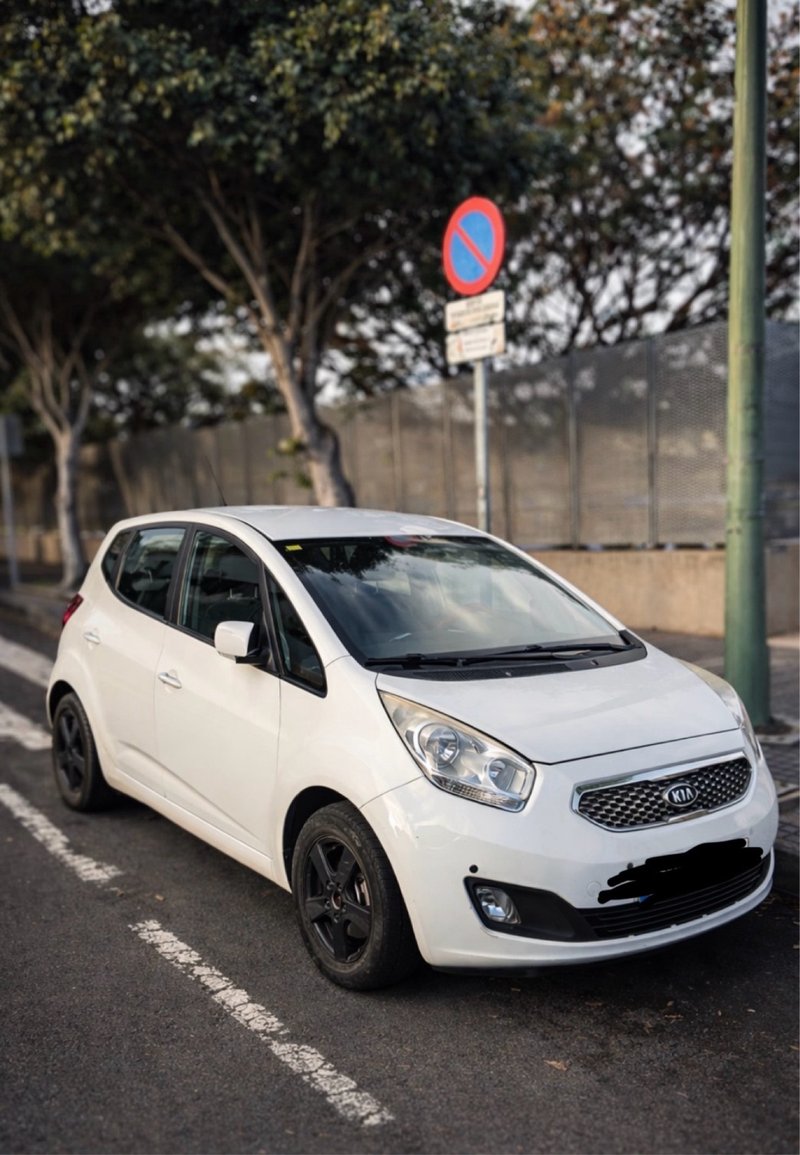KIA Venga 2011 - foto 1