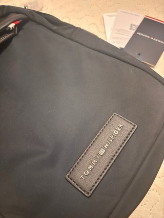 Mochila cruzada Tommy Hilfiger
