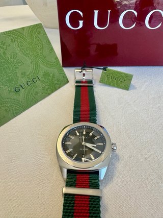 Reloj Gucci