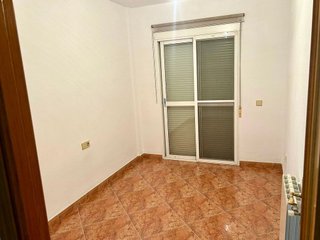Casa adosada en alquiler en Silla