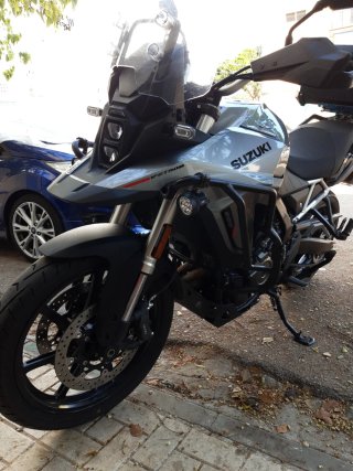 SUZUKI V STRONG 800 - 12/2025 2000e en extras