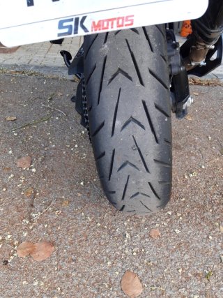 SUZUKI V STRONG 800 - 12/2025 2000e en extras