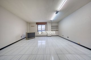 Local comercial en venta en Pº Zorrilla - Cuatro de Marzo en Valladolid